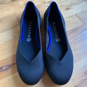 Rothy’s The Flat - Black (worn once)